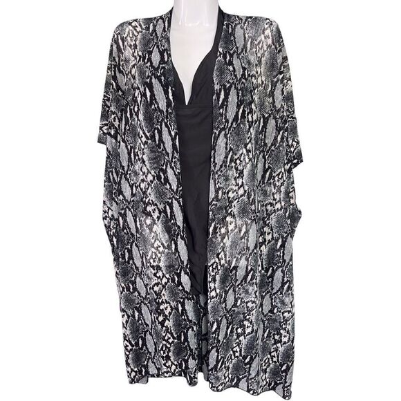 Snake Print Black Gray Kimono Top - Picture 1 of 8